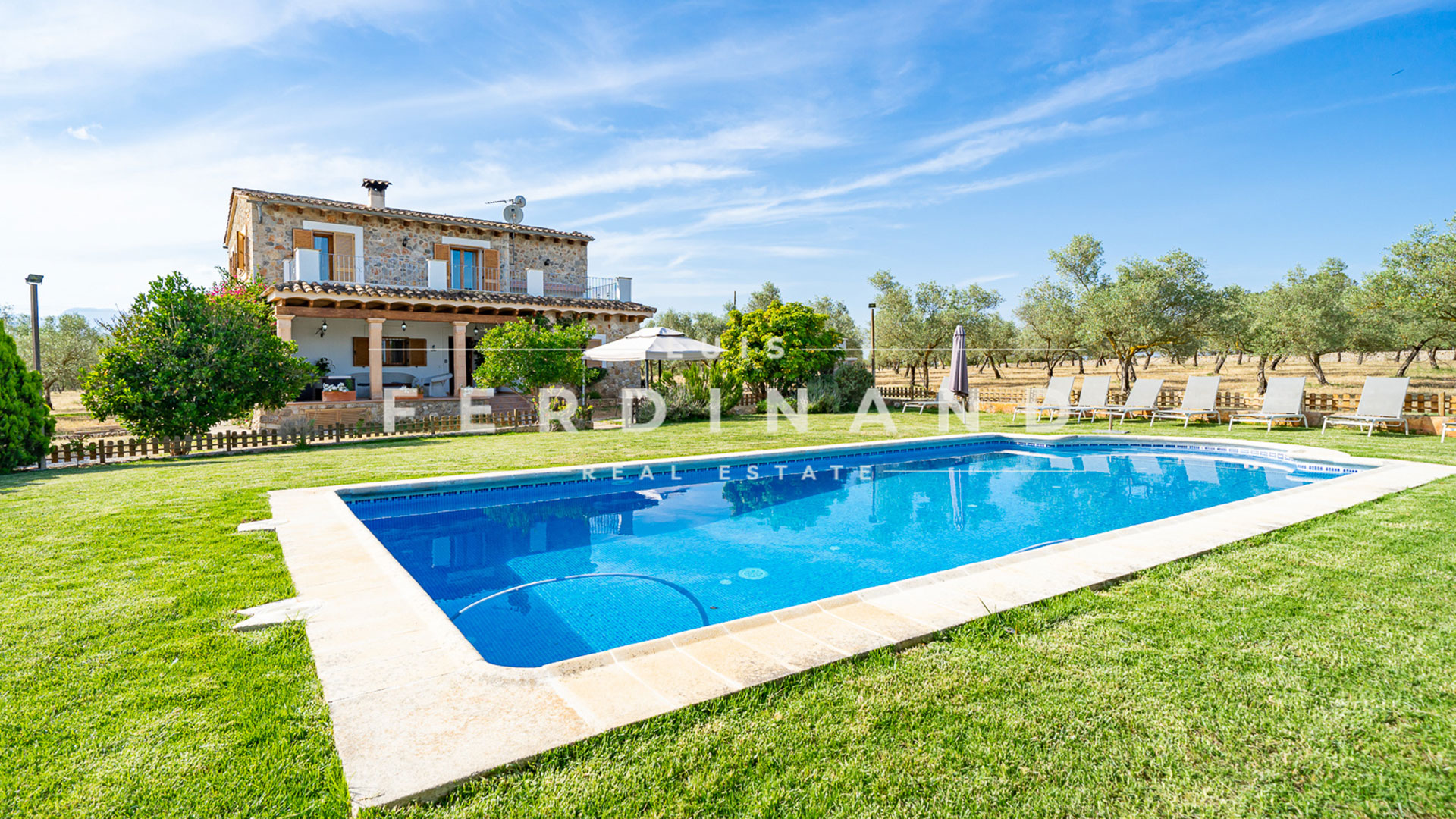 1_Luis-Ferdinand-RE9-(3)